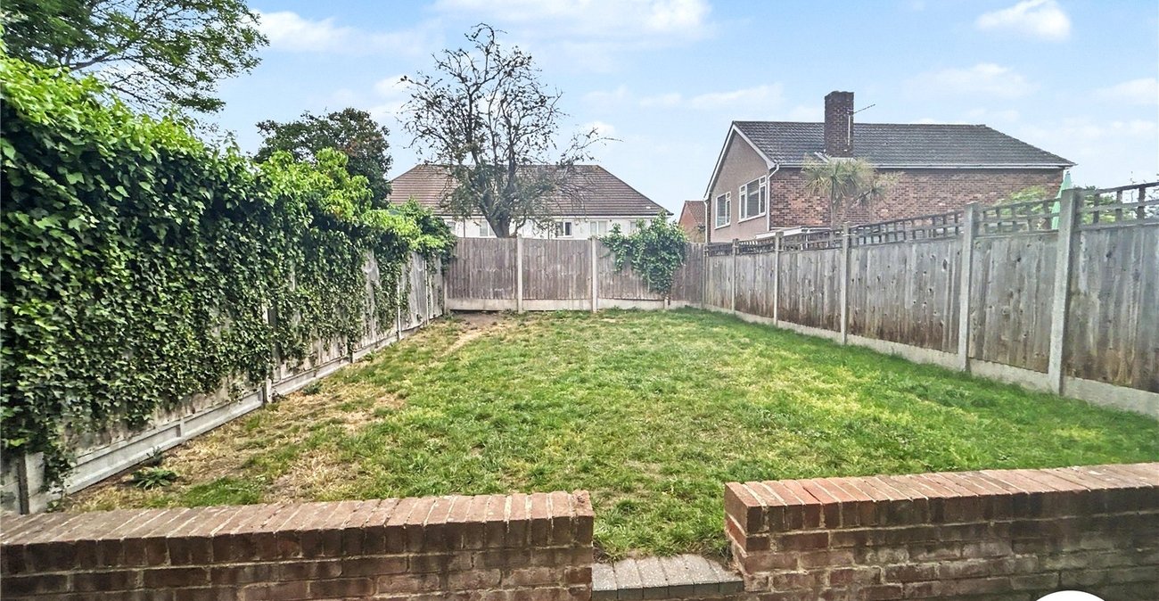 4 bedroom property for sale in Sidcup | Robinson Jackson