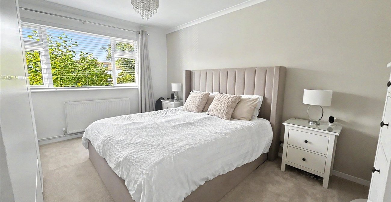 2 bedroom property for sale in Sidcup | Robinson Jackson