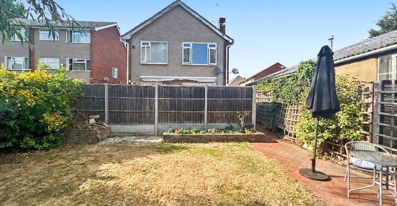2 bedroom property for sale in Sidcup | Robinson Jackson