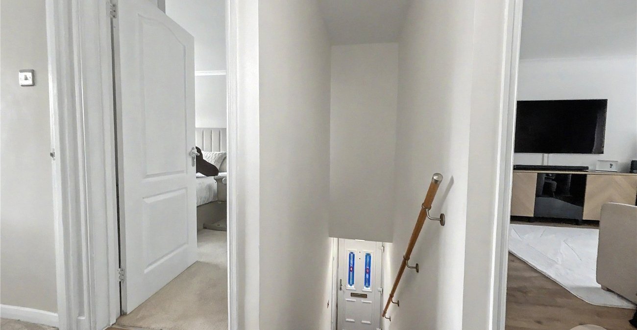 2 bedroom property for sale in Sidcup | Robinson Jackson