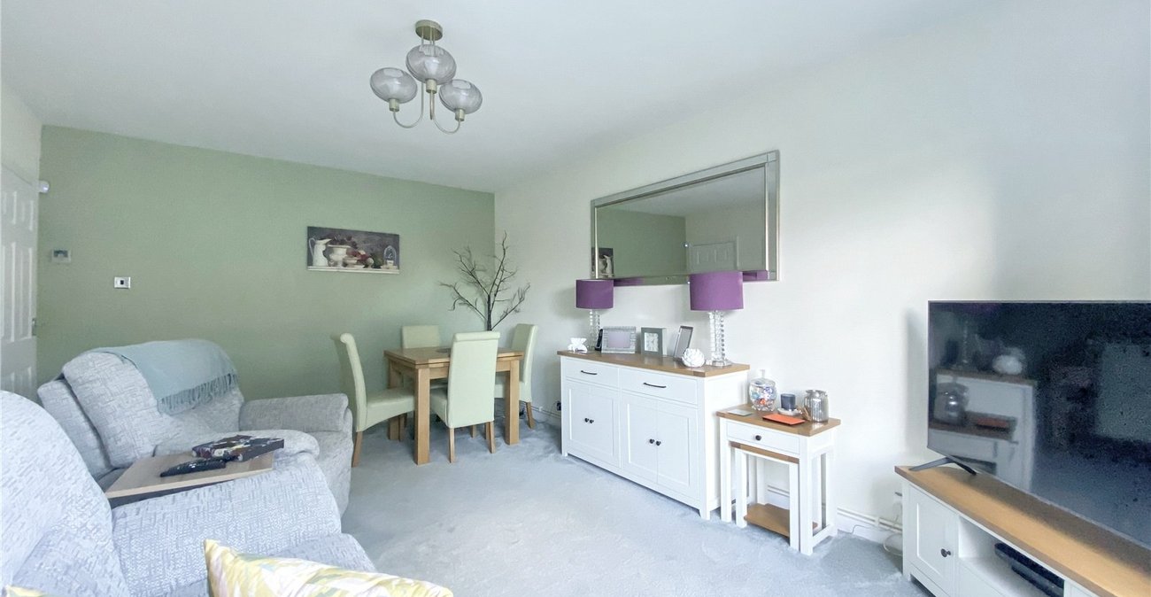 2 bedroom property for sale in Sidcup | Robinson Jackson