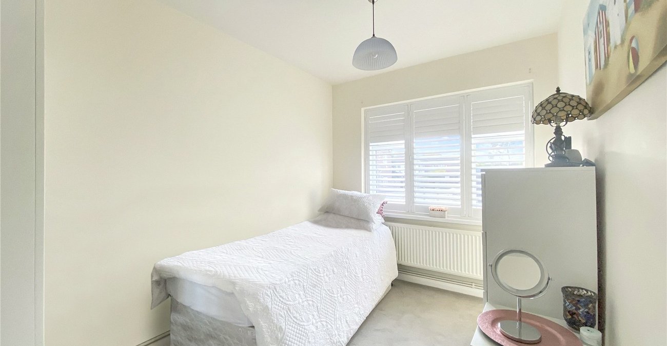 2 bedroom property for sale in Sidcup | Robinson Jackson