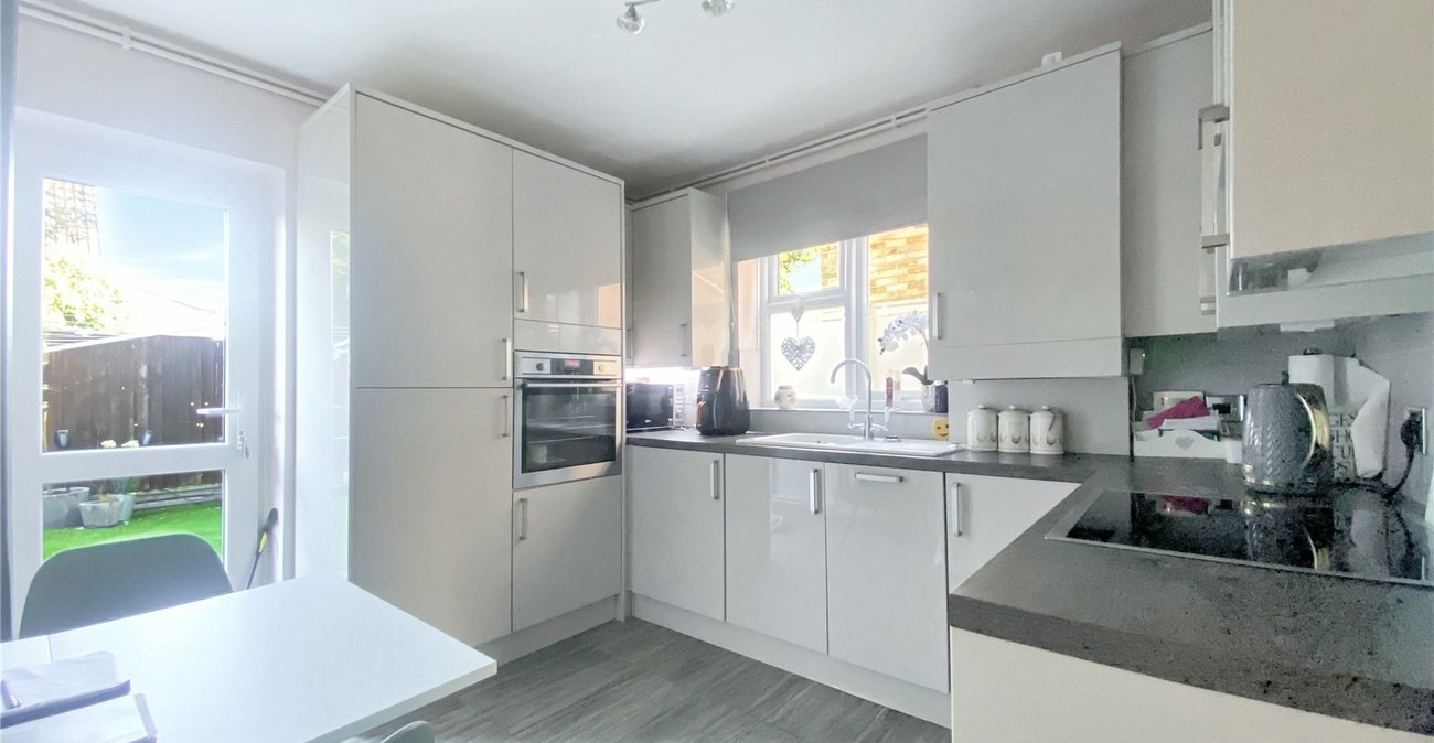 2 bedroom property for sale in Sidcup | Robinson Jackson