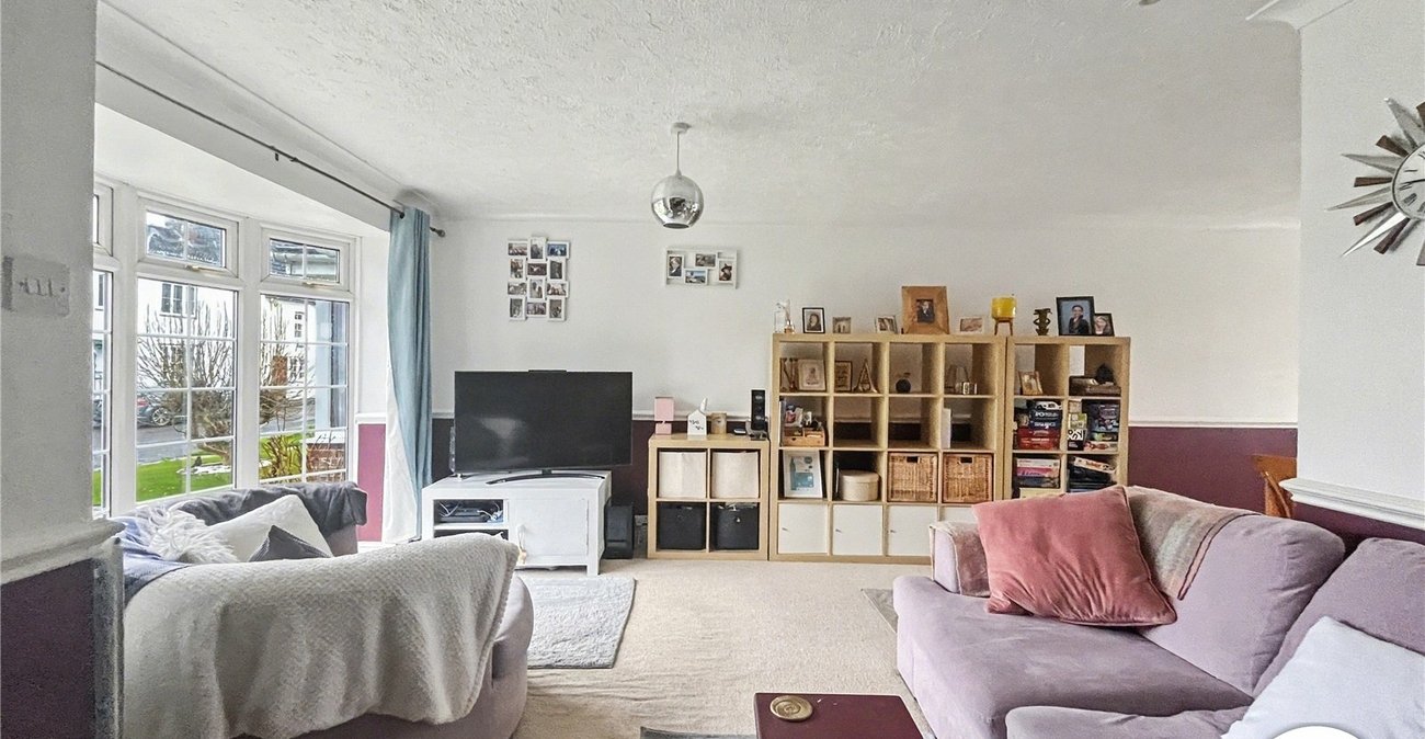 3 bedroom house for sale in Newington | Robinson Michael & Jackson