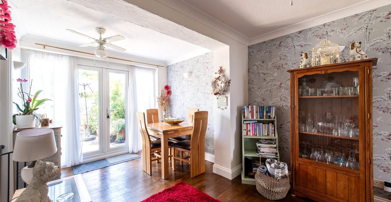 3 bedroom house for sale in Newington | Robinson Michael & Jackson