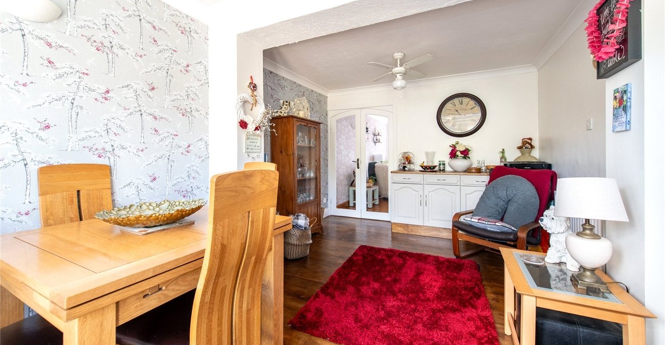3 bedroom house for sale in Newington | Robinson Michael & Jackson