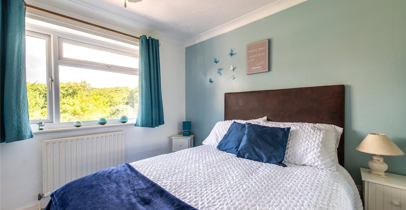 3 bedroom house for sale in Newington | Robinson Michael & Jackson