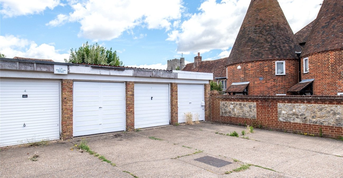 3 bedroom house for sale in Newington | Robinson Michael & Jackson