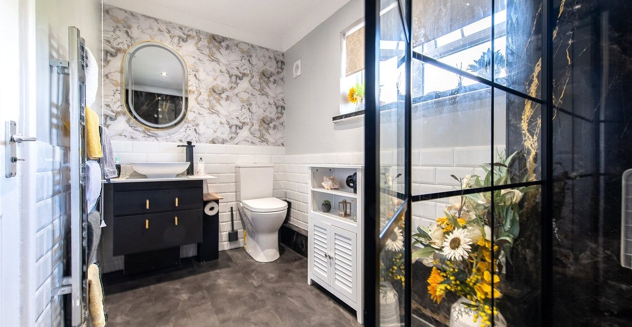3 bedroom house for sale in Newington | Robinson Michael & Jackson