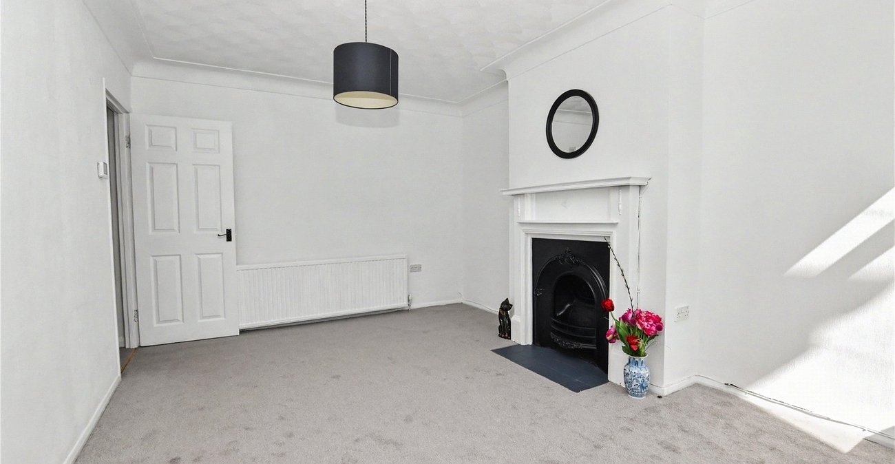 2 bedroom property for sale in Bexleyheath | Robinson Jackson