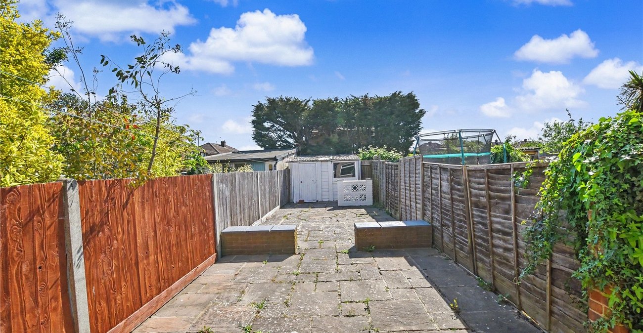2 bedroom property for sale in Bexleyheath | Robinson Jackson
