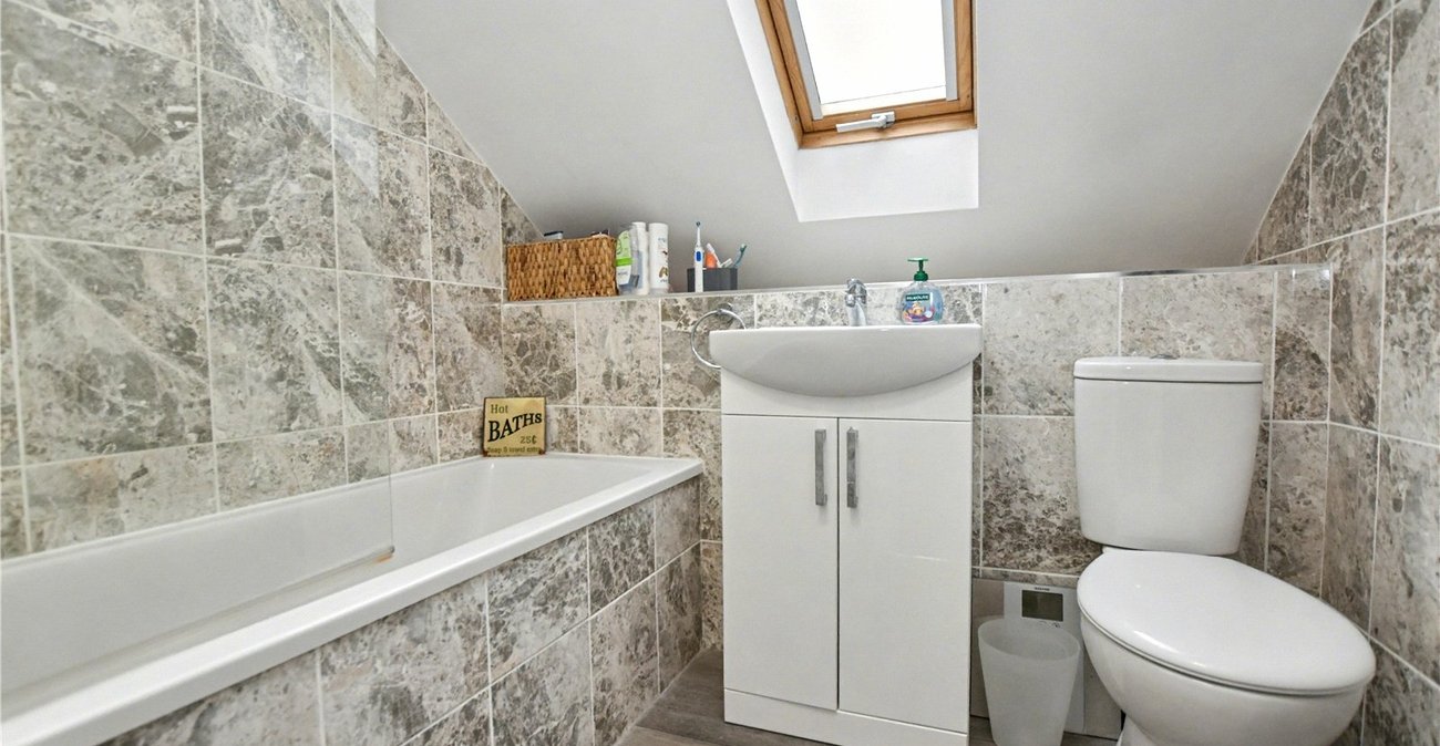 2 bedroom property for sale in Bexleyheath | Robinson Jackson