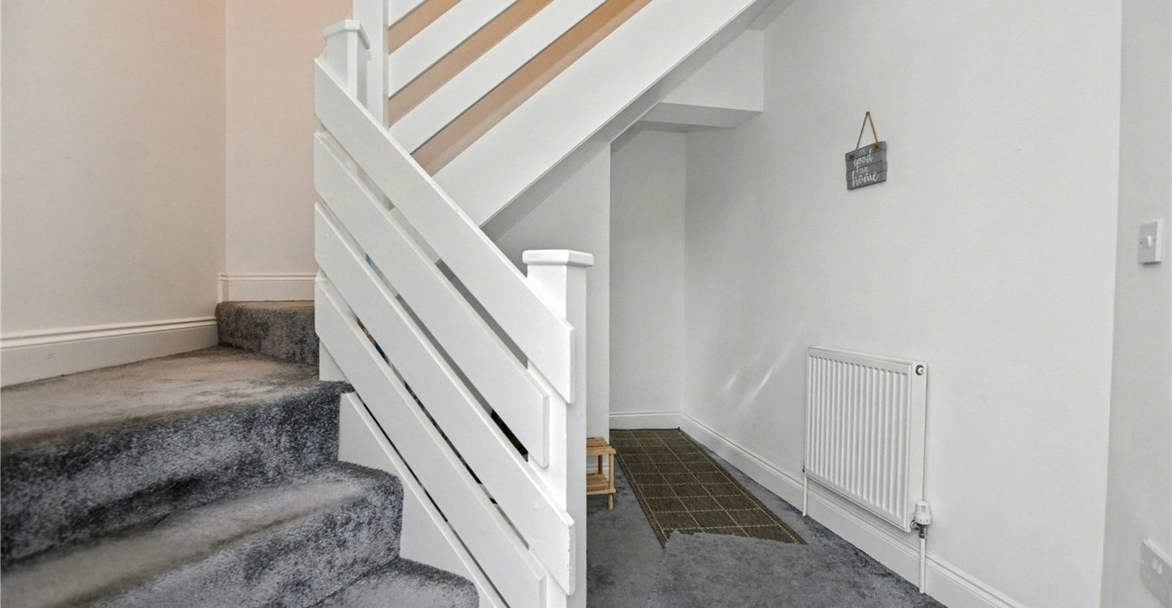 2 bedroom property for sale in Bexleyheath | Robinson Jackson