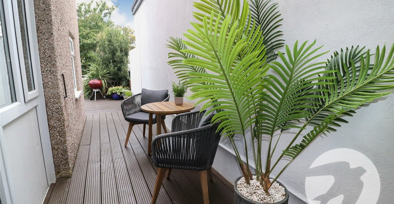 4 bedroom house for sale in Erith | Robinson Jackson