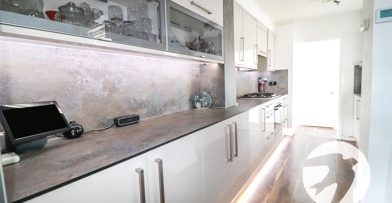 3 bedroom house for sale in Erith | Robinson Jackson