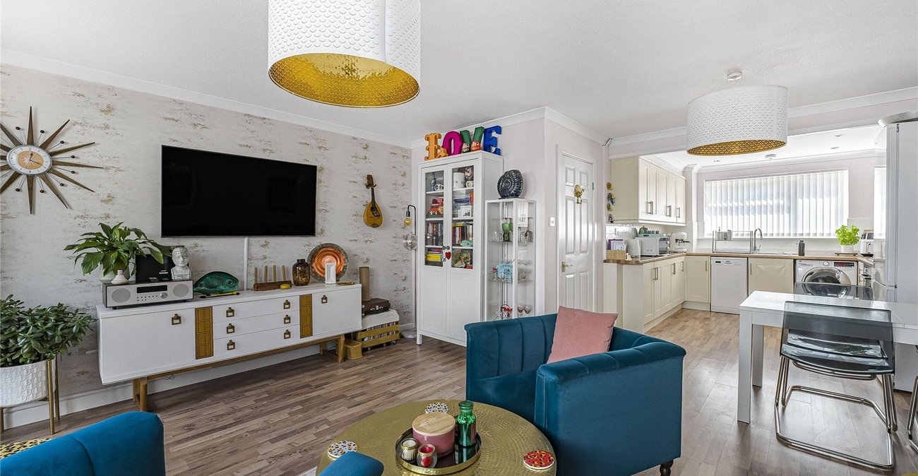 3 bedroom house for sale in Greenhithe | Robinson Jackson