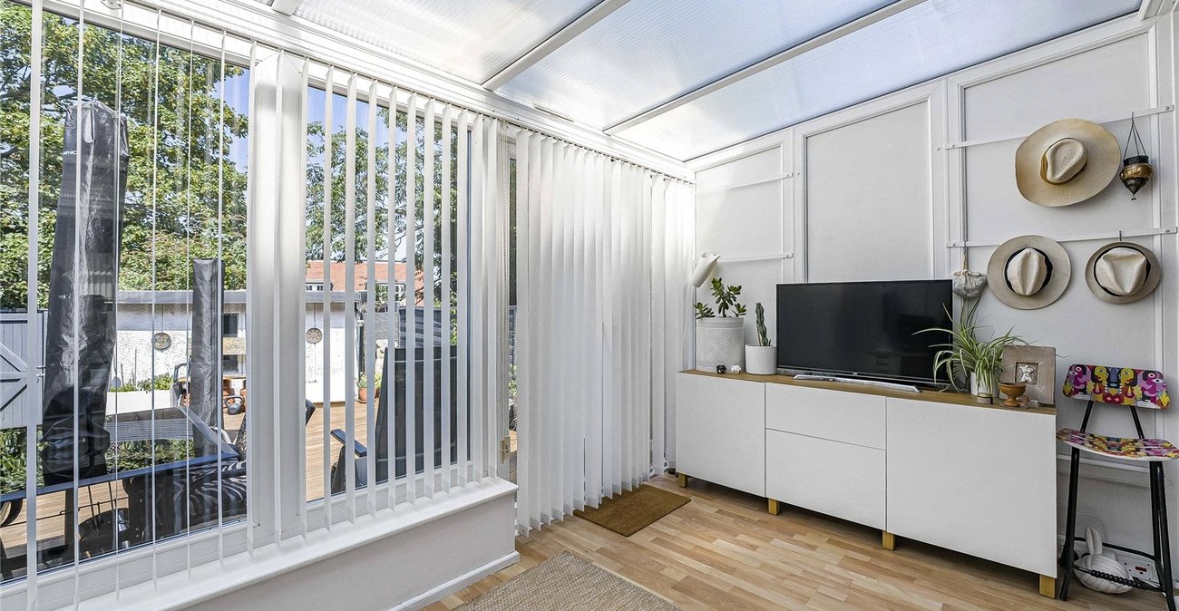 3 bedroom house for sale in Greenhithe | Robinson Jackson