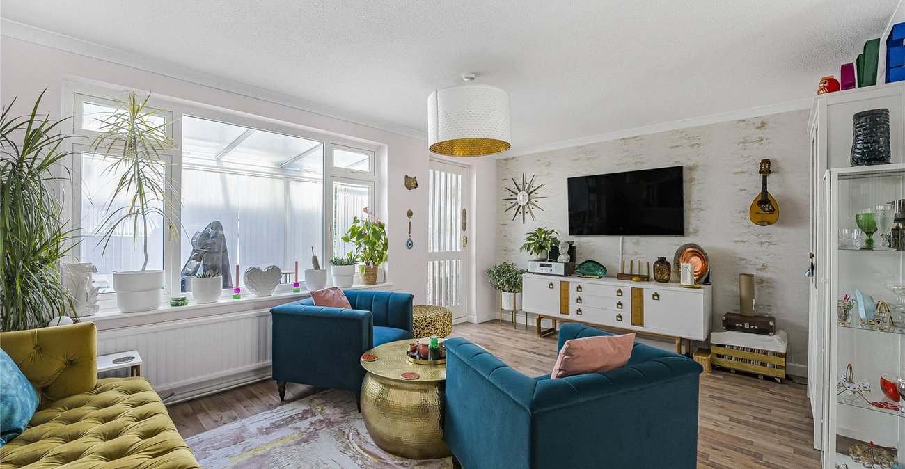 3 bedroom house for sale in Greenhithe | Robinson Jackson