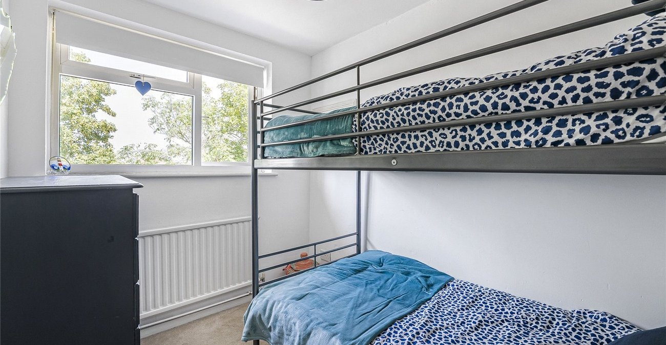 3 bedroom house for sale in Greenhithe | Robinson Jackson