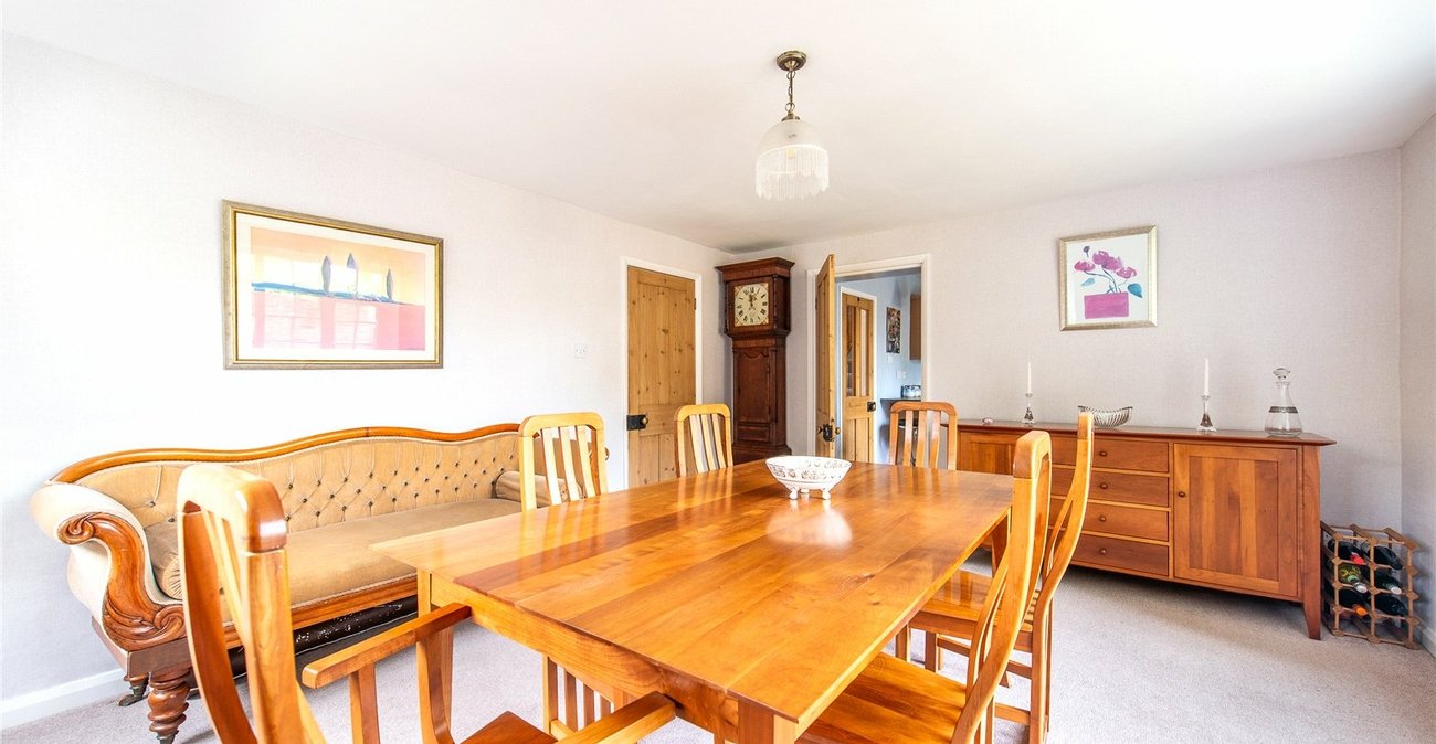 4 bedroom house for sale in Boughton Monchelsea | Robinson Michael & Jackson