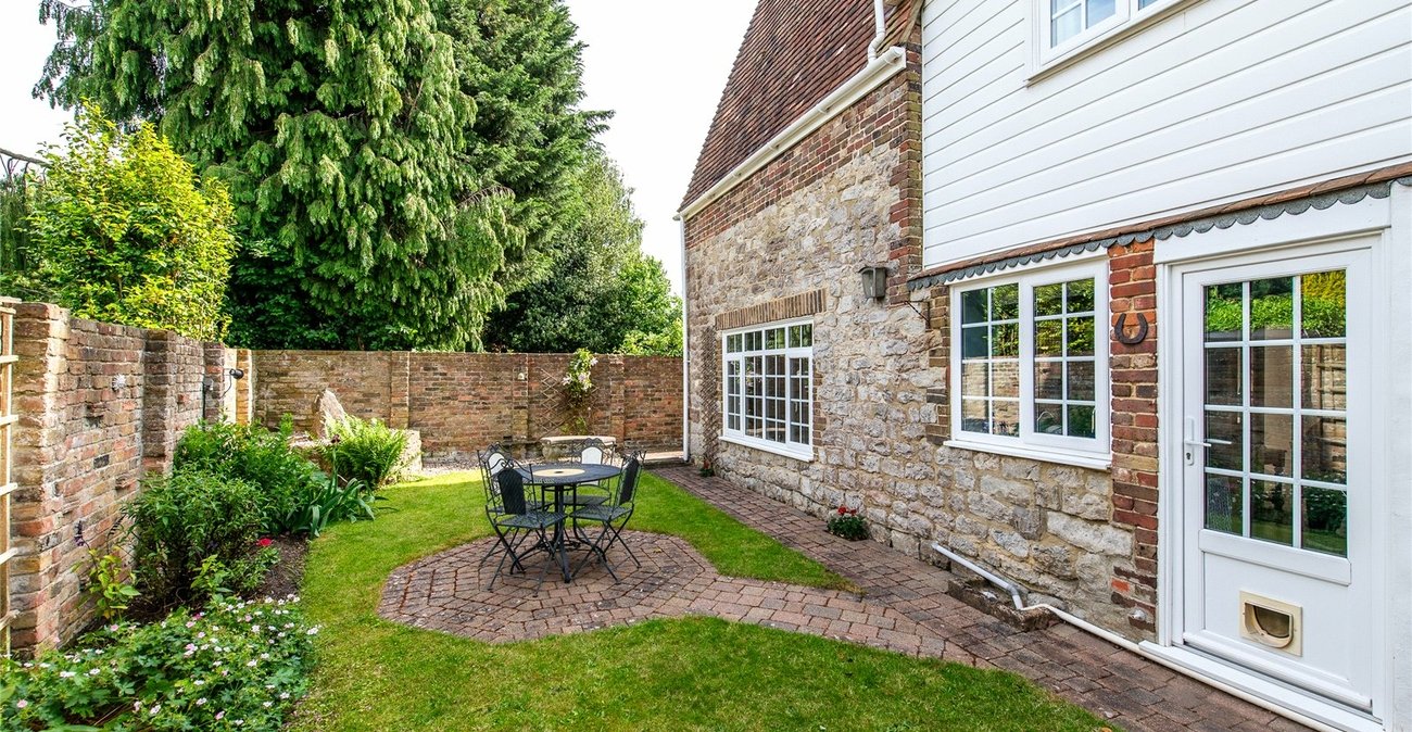 4 bedroom house for sale in Boughton Monchelsea | Robinson Michael & Jackson