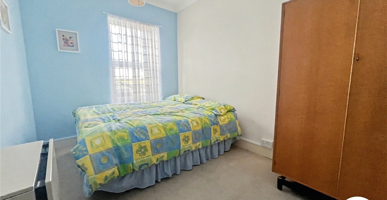 2 bedroom house for sale in Cliffe | Robinson Michael & Jackson