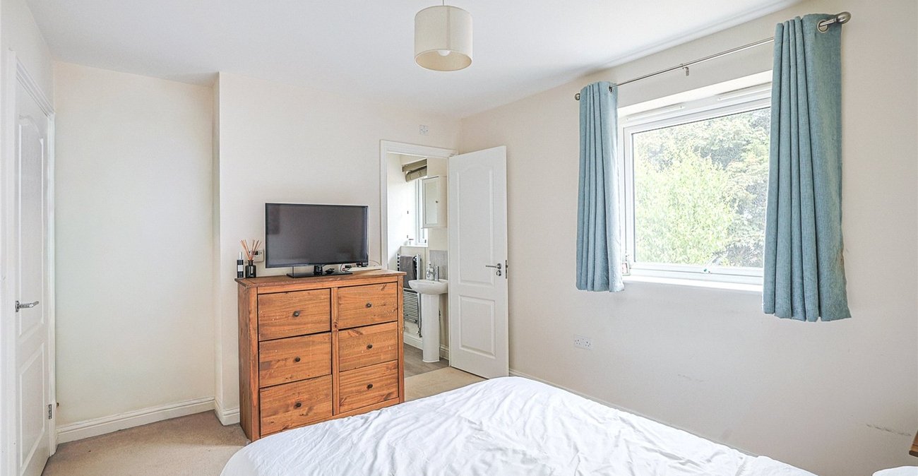3 bedroom house for sale in Sittingbourne | Robinson Michael & Jackson