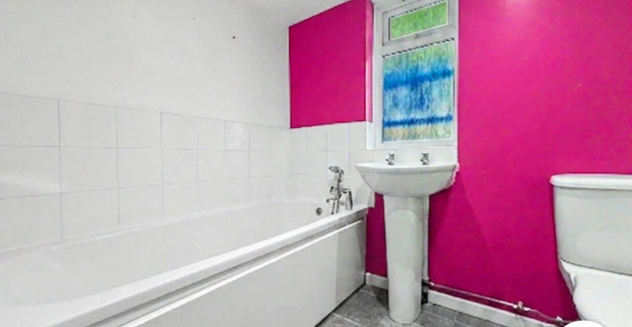 3 bedroom house for sale in Chatham | Robinson Michael & Jackson