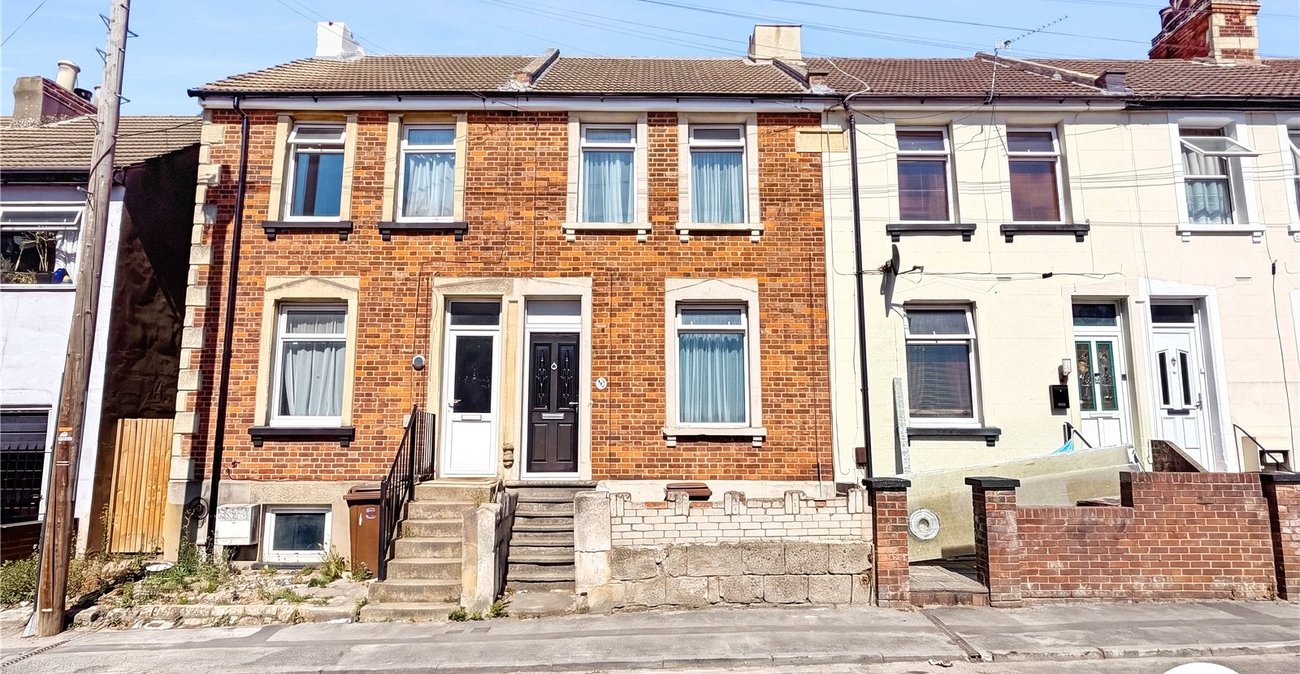 3 bedroom house for sale in Chatham | Robinson Michael & Jackson