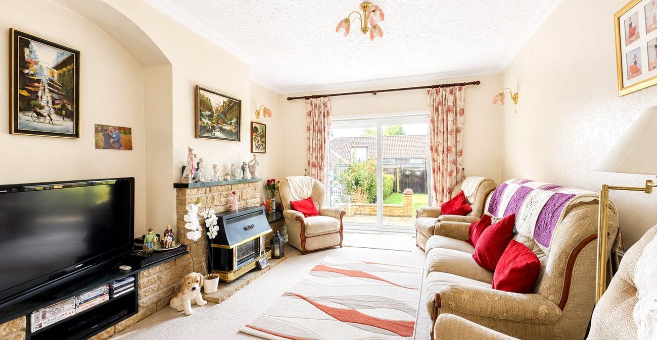 2 bedroom house for sale in Bromley | Robinson Jackson