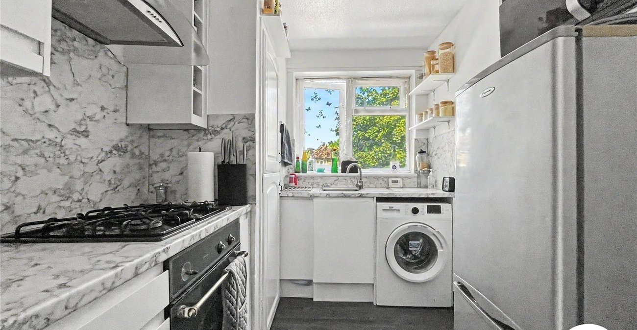 1 bedroom property for sale in Chatham | Robinson Michael & Jackson