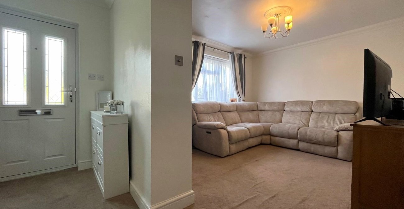 2 bedroom house for sale in Wayfield | Robinson Michael & Jackson