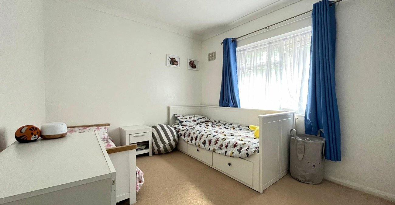 2 bedroom house for sale in Wayfield | Robinson Michael & Jackson