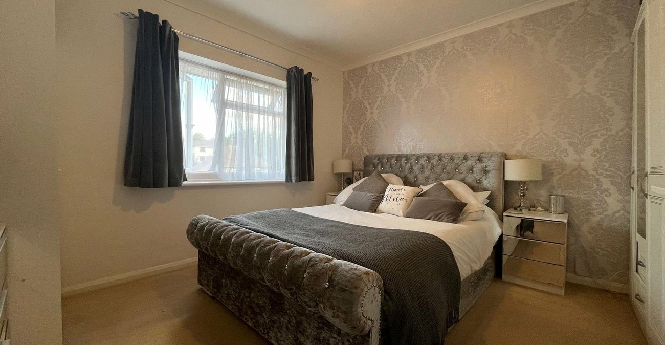 2 bedroom house for sale in Wayfield | Robinson Michael & Jackson