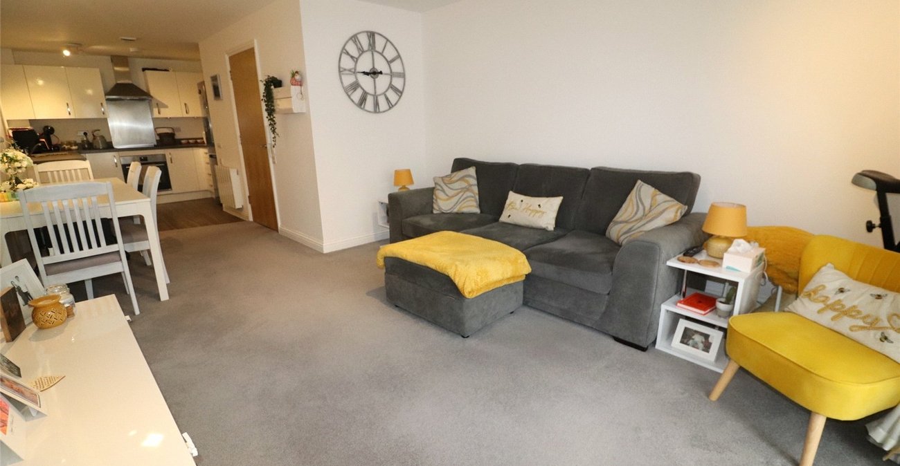 1 bedroom property for sale in 4 Sayers Way | Robinson Jackson