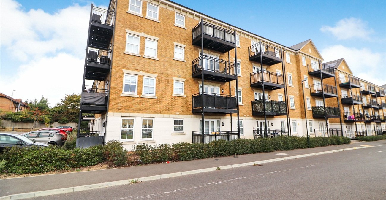 1 bedroom property for sale in 4 Sayers Way | Robinson Jackson