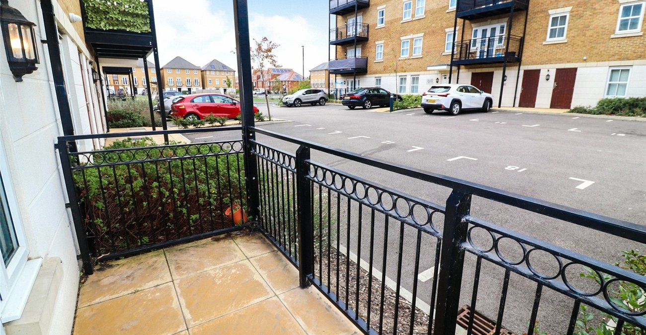 1 bedroom property for sale in 4 Sayers Way | Robinson Jackson