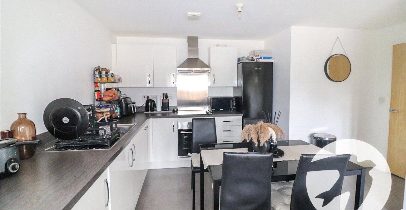 2 bedroom property for sale in 4 Sayers Way | Robinson Jackson