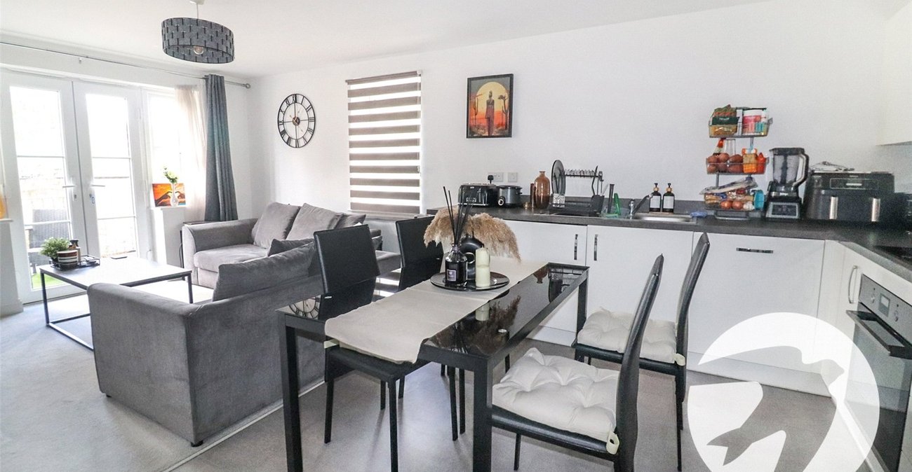 2 bedroom property for sale in 4 Sayers Way | Robinson Jackson