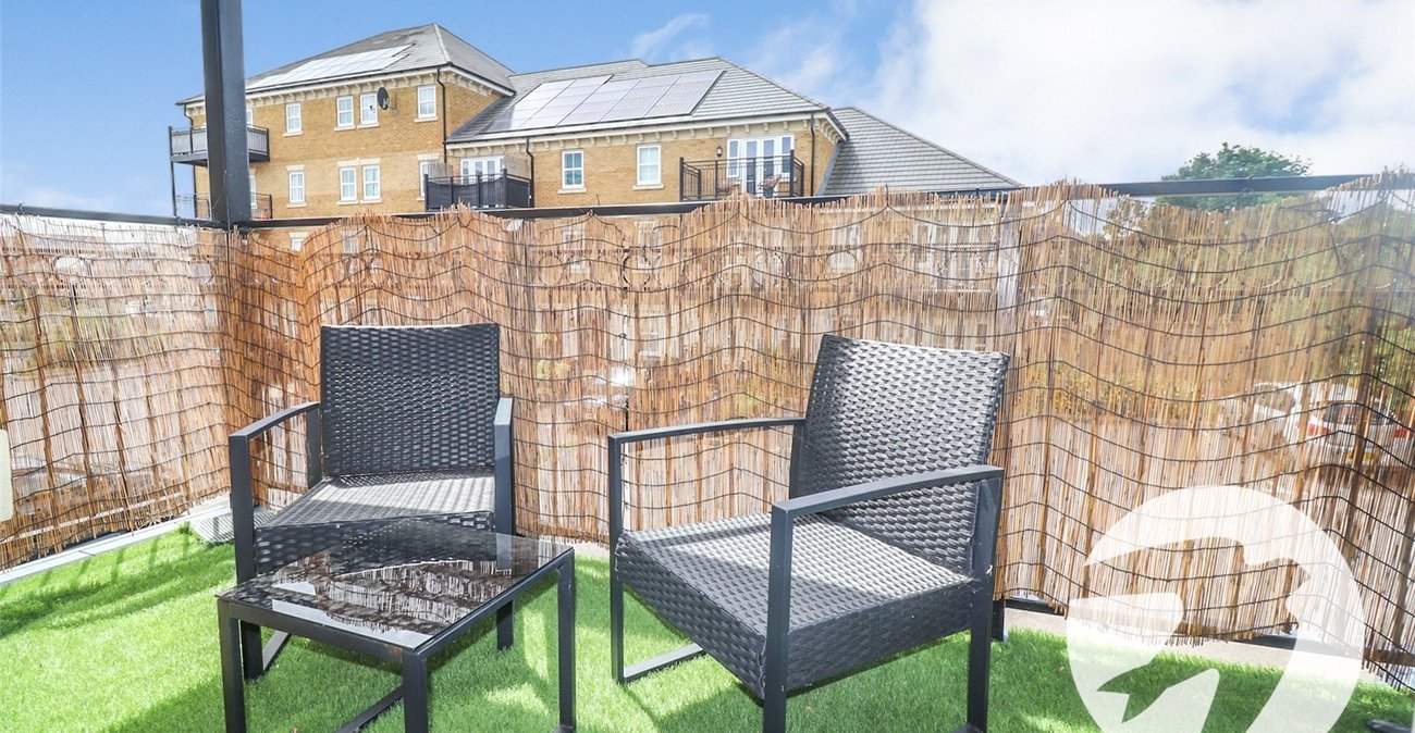 2 bedroom property for sale in 4 Sayers Way | Robinson Jackson