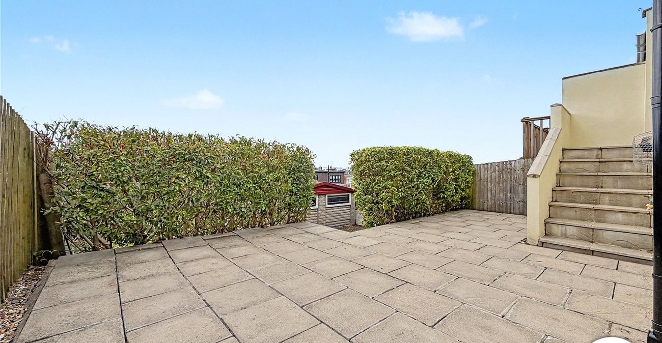 3 bedroom house for sale in Rochester | Robinson Michael & Jackson