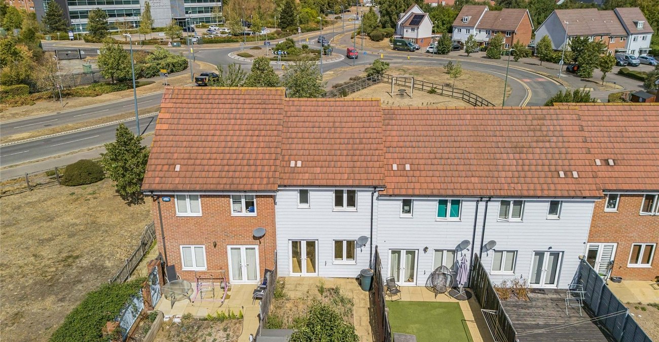 2 bedroom house for sale in Dartford | Robinson Jackson