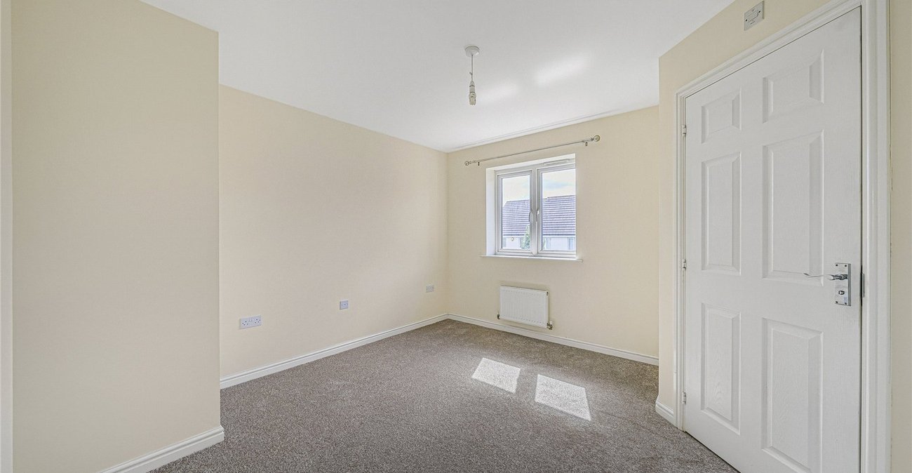 2 bedroom house for sale in Dartford | Robinson Jackson