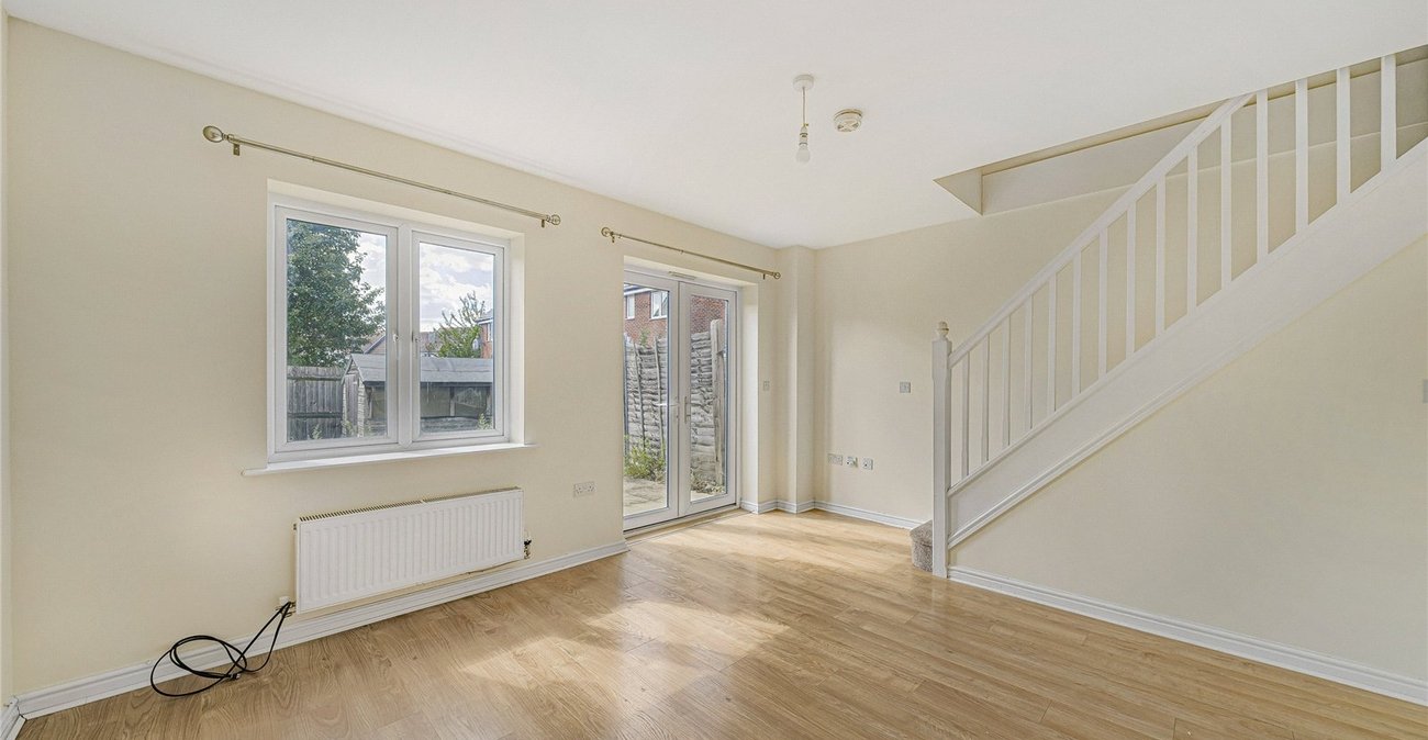 2 bedroom house for sale in Dartford | Robinson Jackson