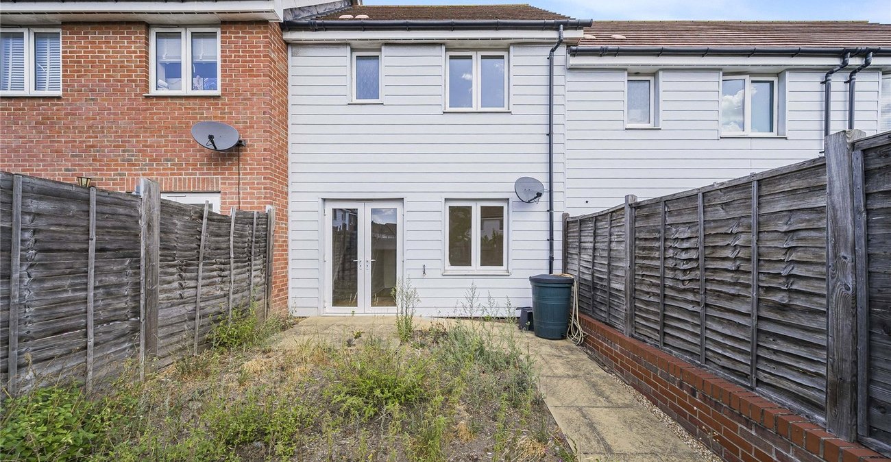 2 bedroom house for sale in Dartford | Robinson Jackson
