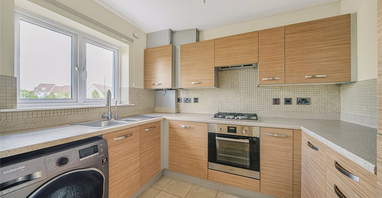 2 bedroom house for sale in Dartford | Robinson Jackson