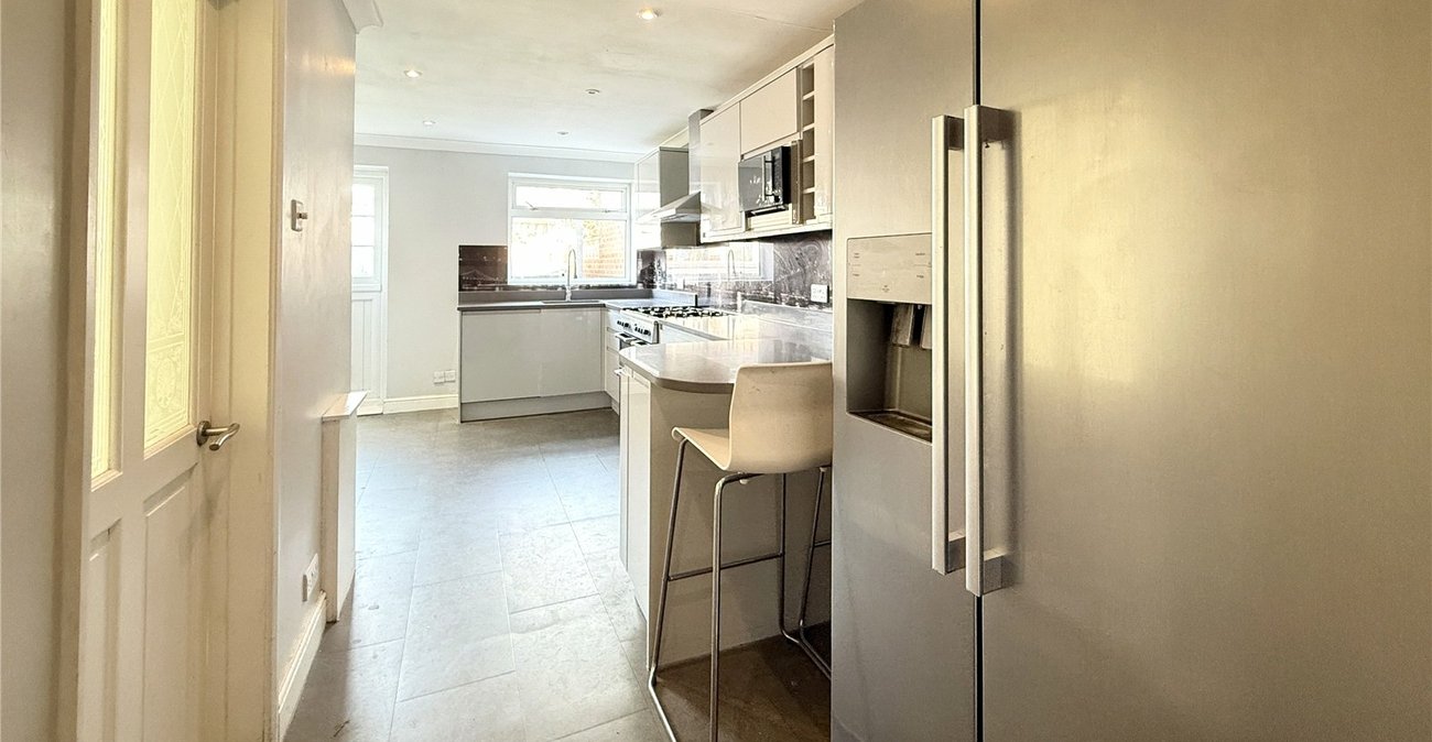 4 bedroom house for sale in Hextable | Robinson Jackson