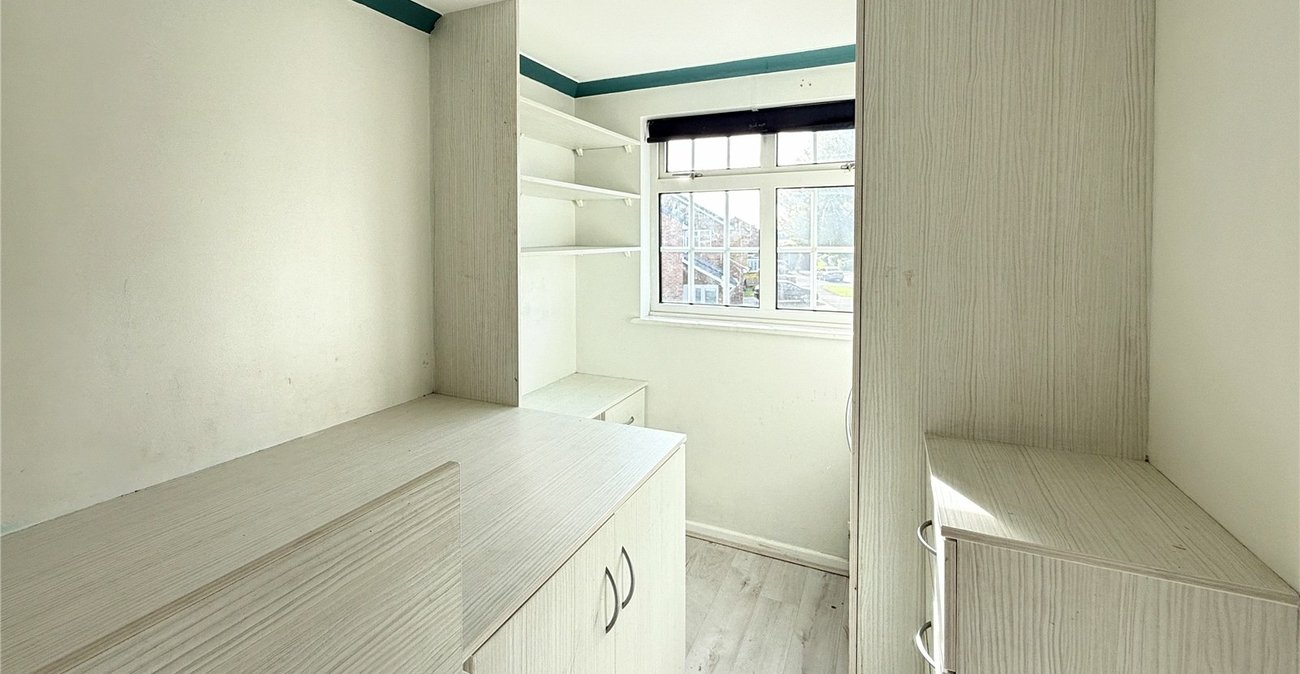 4 bedroom house for sale in Hextable | Robinson Jackson