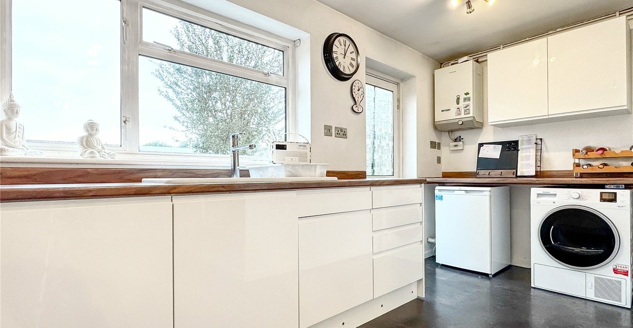 4 bedroom house for sale in Hextable | Robinson Jackson