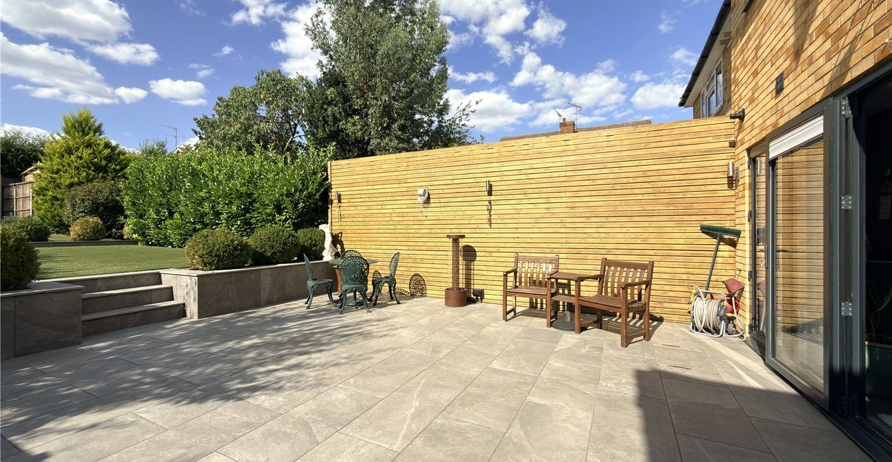4 bedroom house for sale in Hextable | Robinson Jackson
